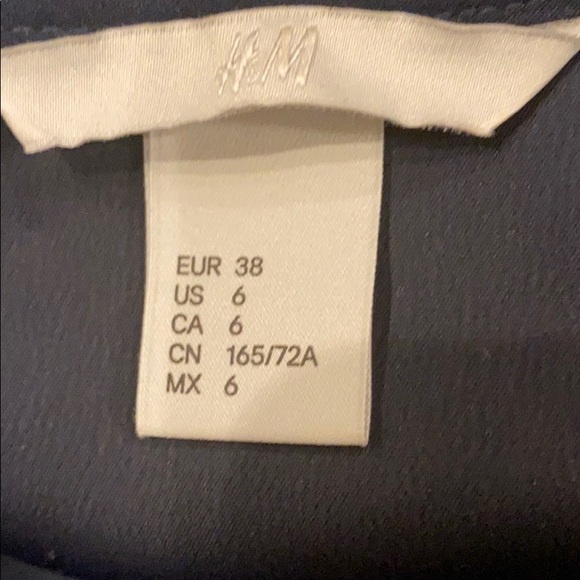 H&M Classy Navy Jumpsuit with Waist Tie 💼 - Picture 4 of 4